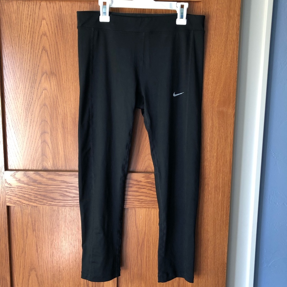 Nike 7/8 Black Leggings